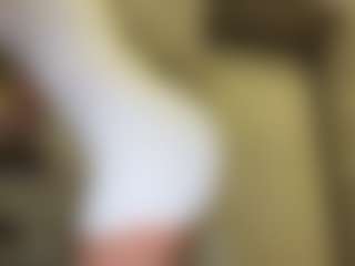 Live cam show with BlakeWow - Blonde Hair on sexylivex.com