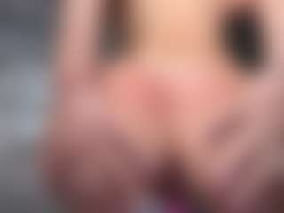 Live cam show with BlakeWow - Living Room on nudelive.tv