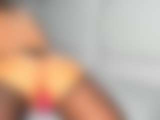 Live cam show with BlakeWow - Control on Camsoda