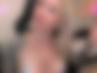 Live cam show with lerika-moore - Pegging on Camsoda
