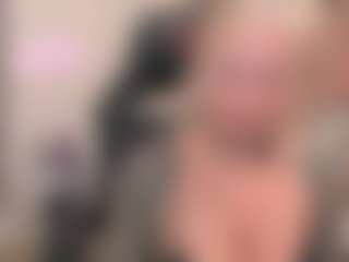 lerika-moore's Live Sex Cam Show