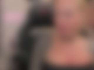 lerika-moore's Live Sex Cam Show