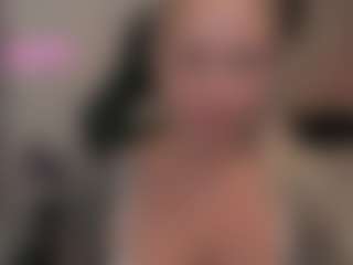 Live cam show with lerika-moore - Facial Piercings on CSO-WL