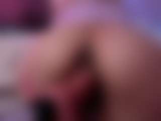 Vivi's Live Sex Cam Show
