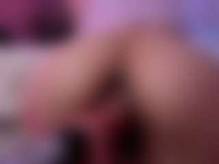 Vivi's Live Sex Cam Show