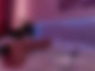 Live cam show with Vivi - Living Room on SpankPalCams