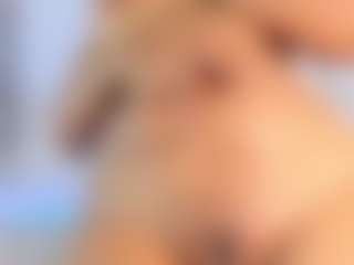 Live cam show with Dakota Harrison69 - Sexy on Milfs Live