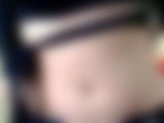 Tinny18's Live Sex Cam Show
