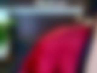 Tinny18's Live Sex Cam Show