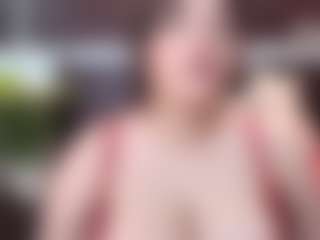 Tinny18's Live Sex Cam Show