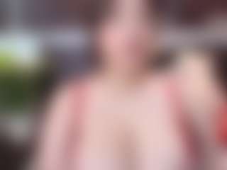 Tinny18's Live Sex Cam Show