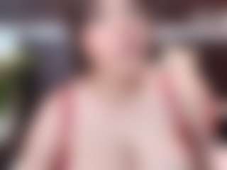 Tinny18's Live Sex Cam Show