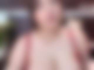 Tinny18's Live Sex Cam Show