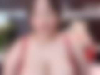 Tinny18's Live Sex Cam Show
