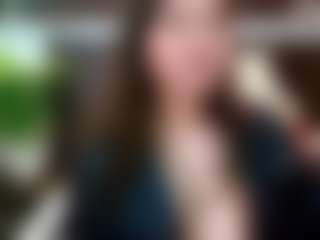 Tinny18's Live Sex Cam Show