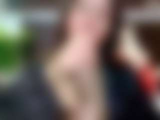 Tinny18's Live Sex Cam Show