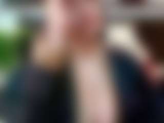 Tinny18's Live Sex Cam Show