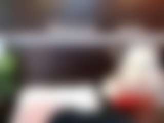 Tinny18's Live Sex Cam Show