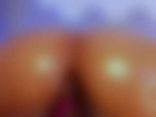 Xia Phoenix's Live Sex Cam Show