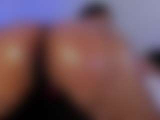Live cam show with Xia Phoenix - Ass Bouncing on fapnchat