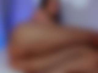 Live cam show with Xia Phoenix - Fetish on Camsoda