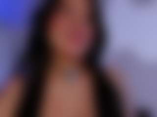Live cam show with Xia Phoenix - Natural on milfzrlive.com