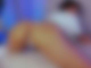 Xia Phoenix's Live Sex Cam Show
