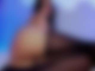 Xia Phoenix's Live Sex Cam Show