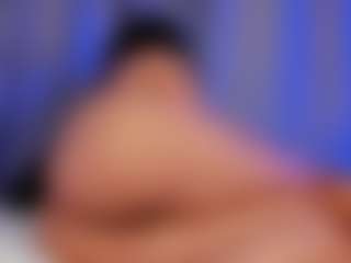 Xia Phoenix's Live Sex Cam Show