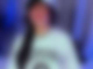 Xia Phoenix's Live Sex Cam Show