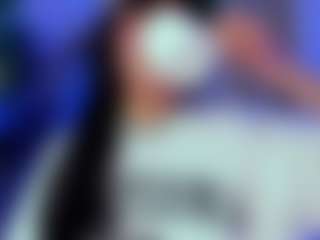 Live cam show with Xia Phoenix - Curvy Latina on Milfs Live | colombia