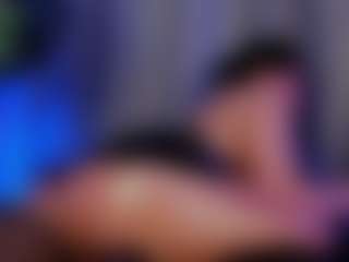 Xia Phoenix's Live Sex Cam Show