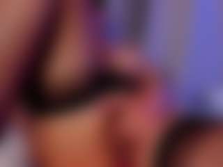 Live cam show with Xia Phoenix - Latina on Fit Hotties | colombia