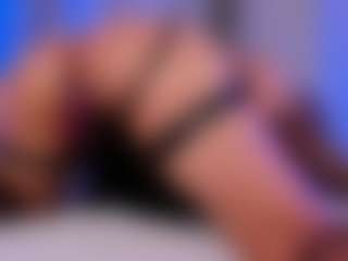 Xia Phoenix's Live Sex Cam Show
