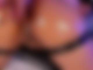 Xia Phoenix's Live Sex Cam Show