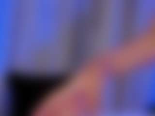 Live cam show with Xia Phoenix - Facial Piercings on Cam Slut
