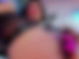 Xia Phoenix's Live Sex Cam Show