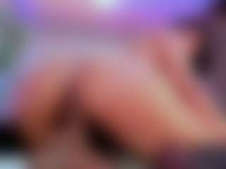 Xia Phoenix's Live Sex Cam Show