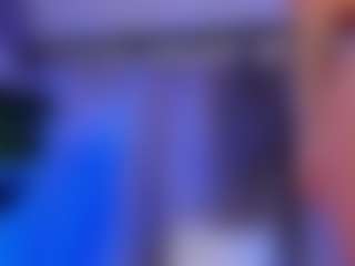 Xia Phoenix's Live Sex Cam Show