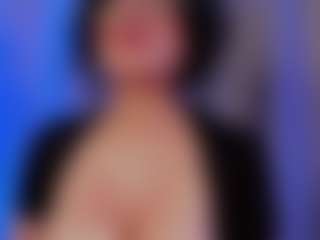 Xia Phoenix's Live Sex Cam Show