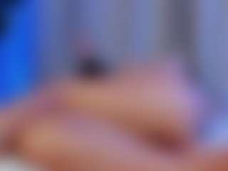 Live cam show with Xia Phoenix - Sexy on Milfs Live