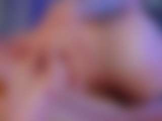 Xia Phoenix's Live Sex Cam Show