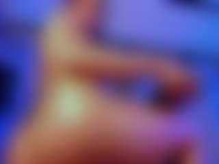 Xia Phoenix's Live Sex Cam Show