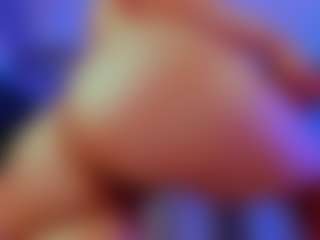Xia Phoenix's Live Sex Cam Show