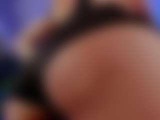 Xia Phoenix's Live Sex Cam Show