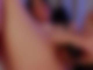 Xia Phoenix's Live Sex Cam Show