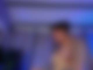 Xia Phoenix's Live Sex Cam Show