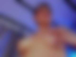 Xia Phoenix's Live Sex Cam Show