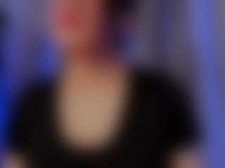 Xia Phoenix's Live Sex Cam Show