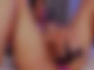 Xia Phoenix's Live Sex Cam Show